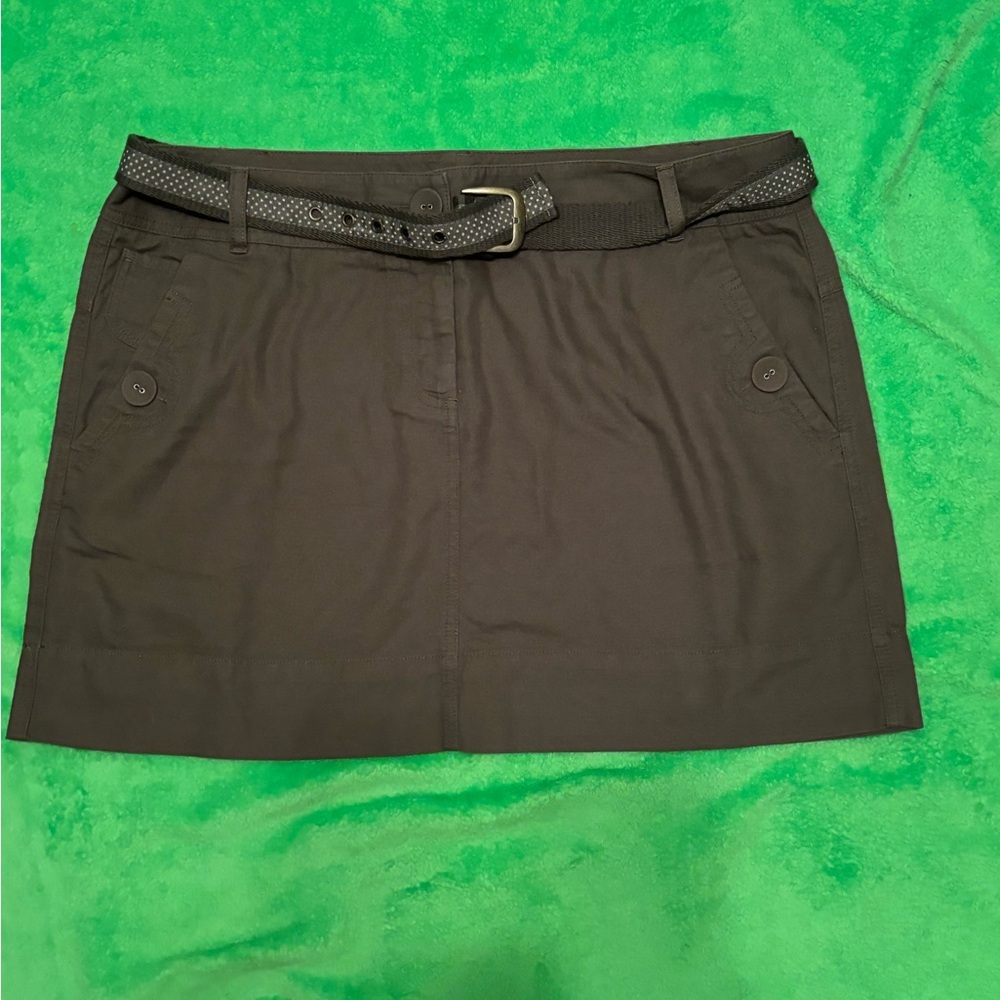 Elle dark green skirt